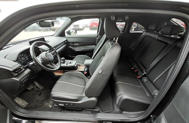 Mazda MX-30 cena 129990 przebieg: 3500, rok produkcji 2022 z Oświęcim małe 56